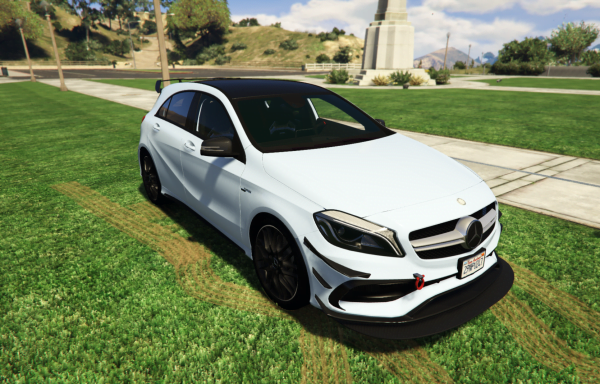 Mercedes-AMG A45 2017