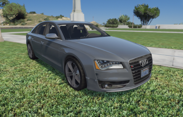 Audi S8 FSI 2013